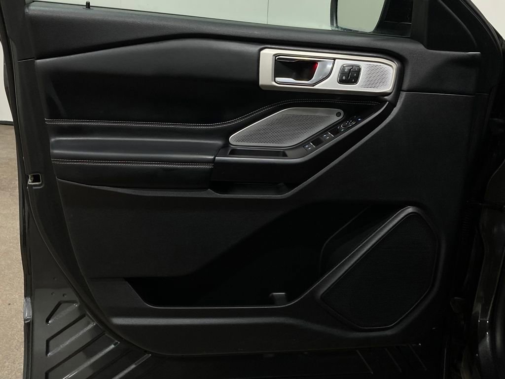 Certified 2020 Ford Explorer ST w/ Premium Technology Package image 21