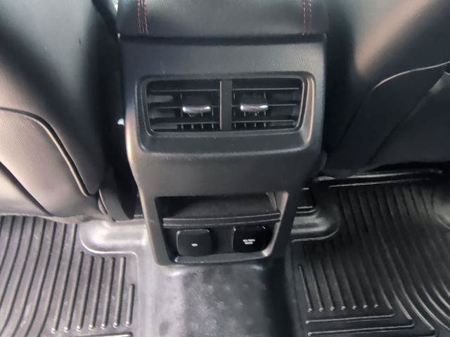 Certified 2020 Ford Edge ST-Line FWD image 13