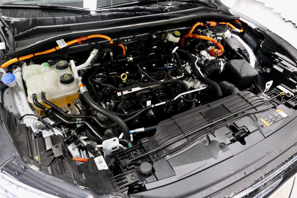 Certified 2023 Ford Escape SE image 17