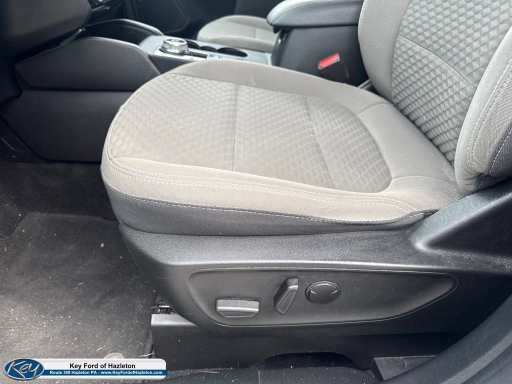 Certified 2022 Ford Escape SE w/ Convenience Package AWD/4WD image 18