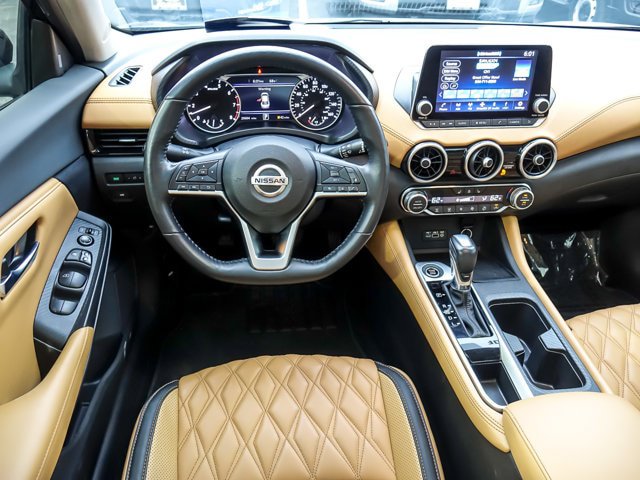 Used 2023 Nissan Sentra SV w/ SV Premium Package FWD image 15