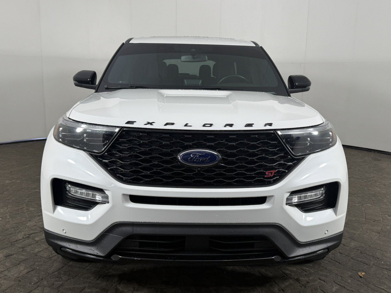 Certified 2021 Ford Explorer ST w/ Equipment Group 401A AWD/4WD image 2
