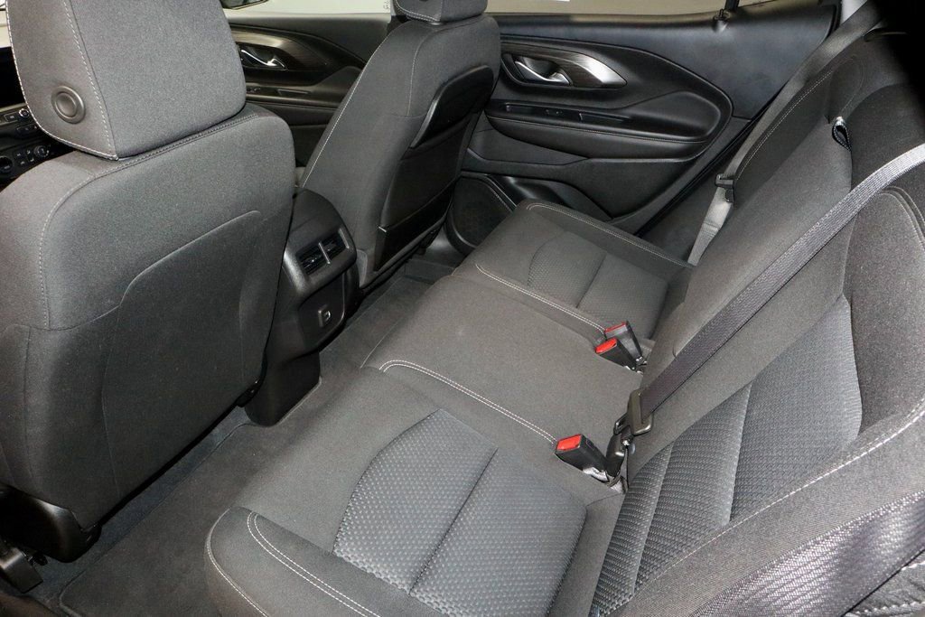 Used 2022 GMC Terrain SLE w/ Driver Convenience Package image 20