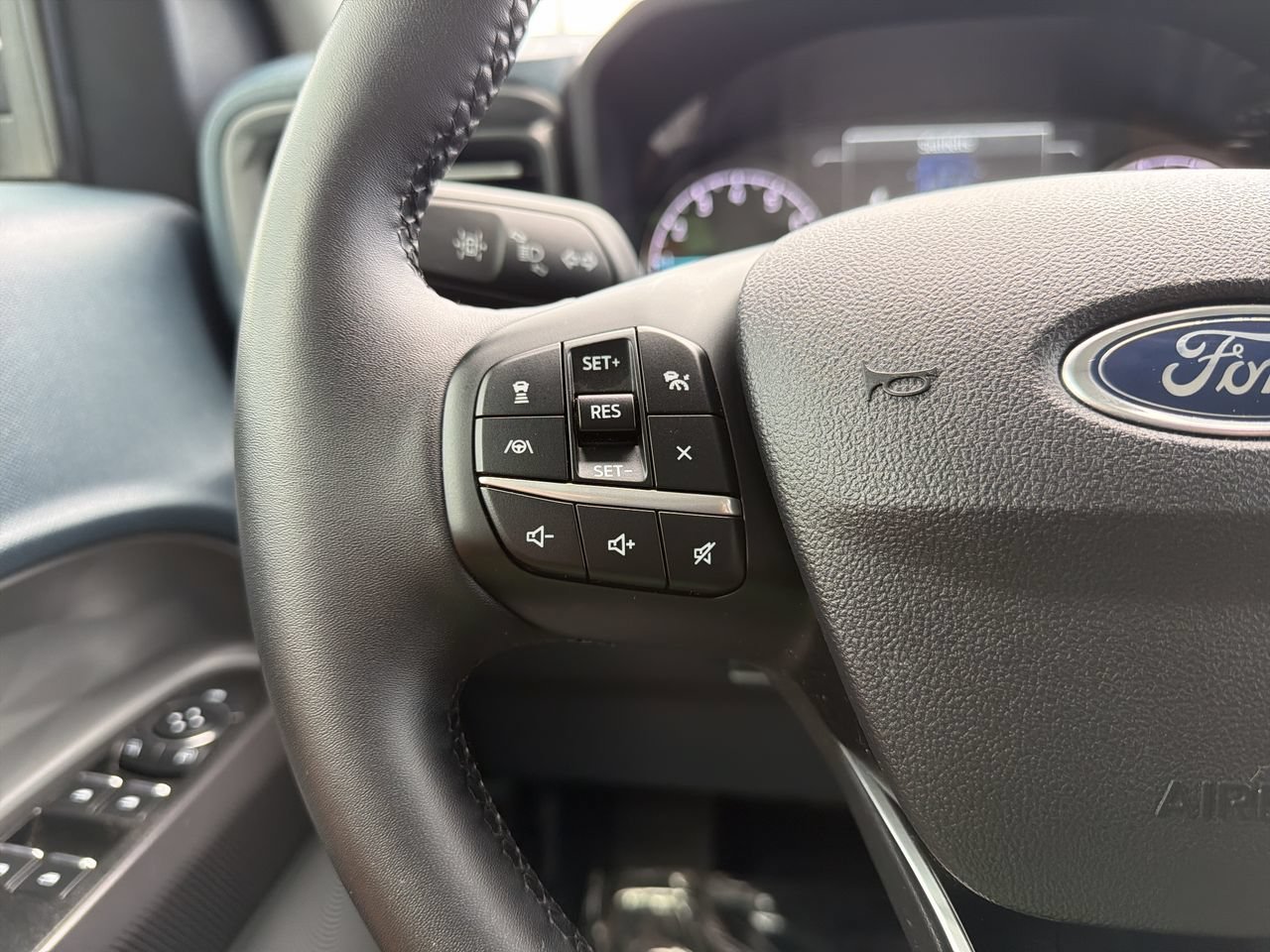 Certified 2024 Ford Maverick Tremor w/ Tremor Off-Road Package AWD/4WD image 28