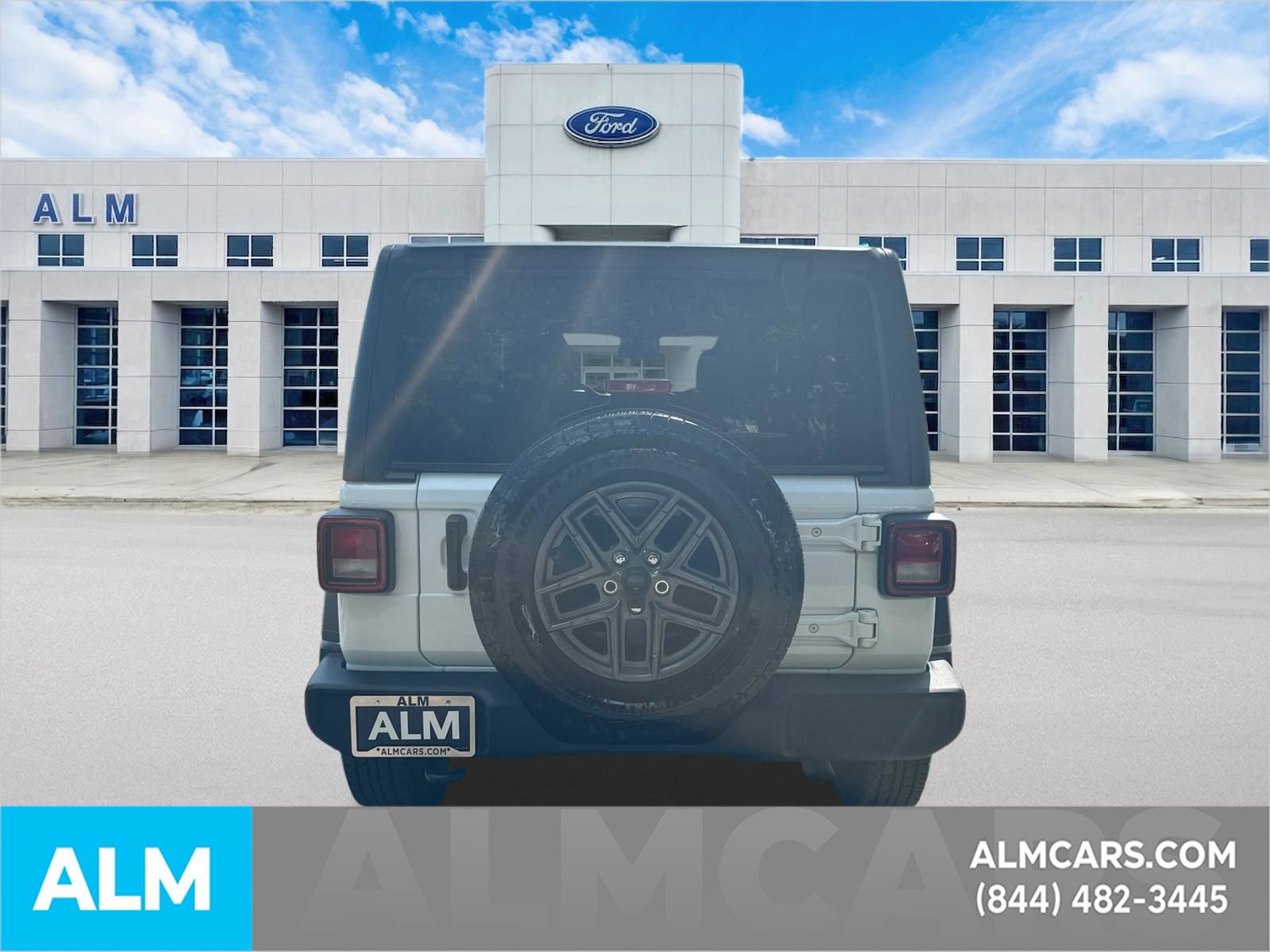 Used 2025 Jeep Wrangler Unlimited Sport AWD/4WD image 6
