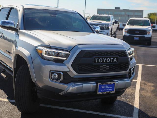 Used 2023 Toyota Tacoma Limited AWD/4WD image 8