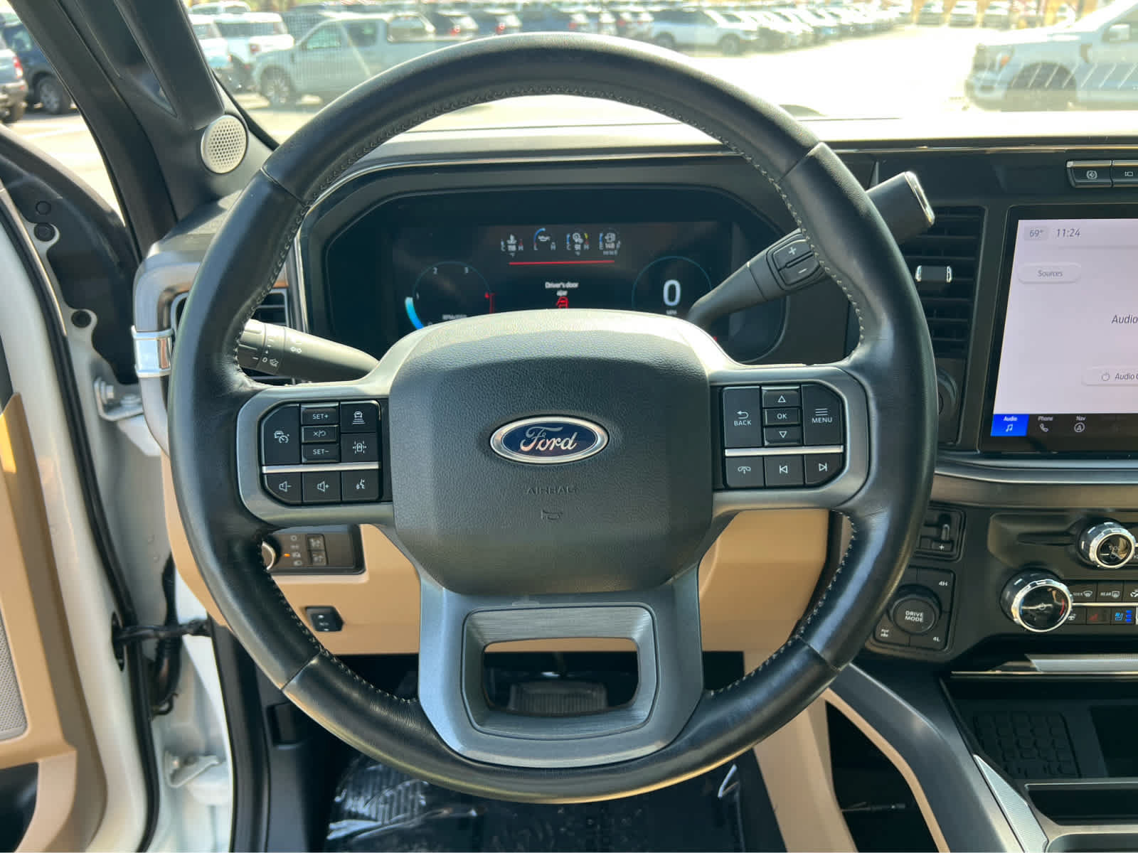 Certified 2024 Ford F350 Lariat w/ Lariat Ultimate Package AWD/4WD image 36