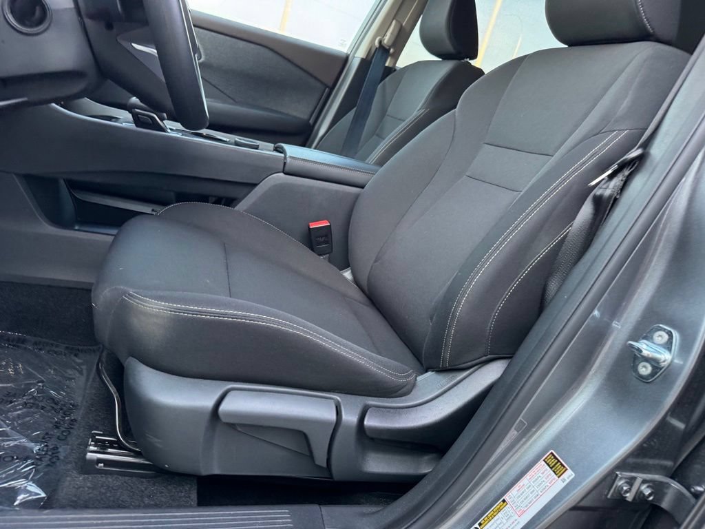 Used 2023 Nissan Rogue S AWD/4WD image 6