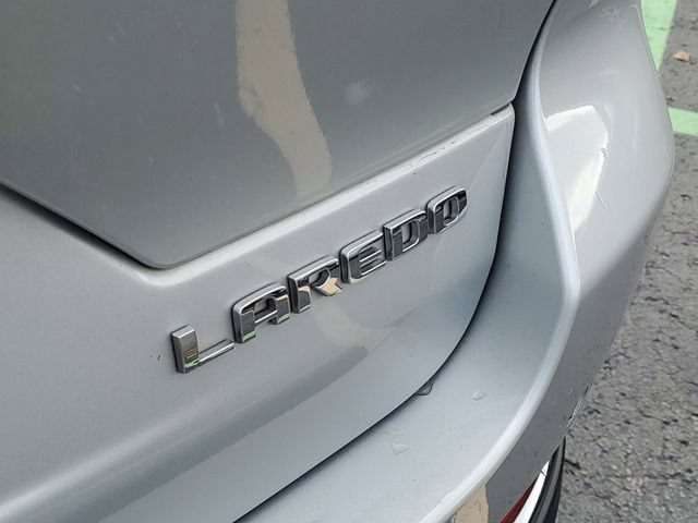 Used 2022 Jeep Grand Cherokee Laredo w/ Luxury Tech Group I AWD/4WD image 33