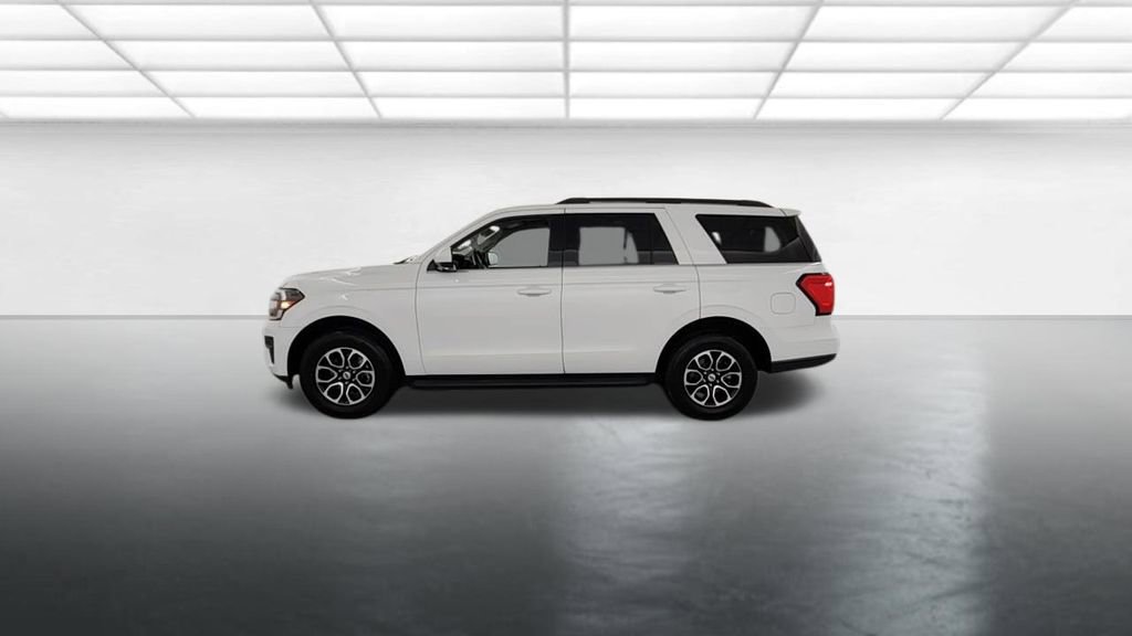 Certified 2024 Ford Expedition XLT AWD/4WD image 5