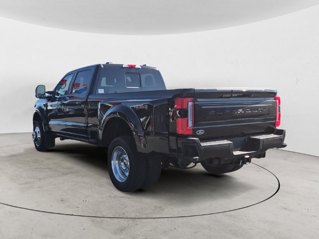 Certified 2026 Ford F450 Platinum AWD/4WD image 3