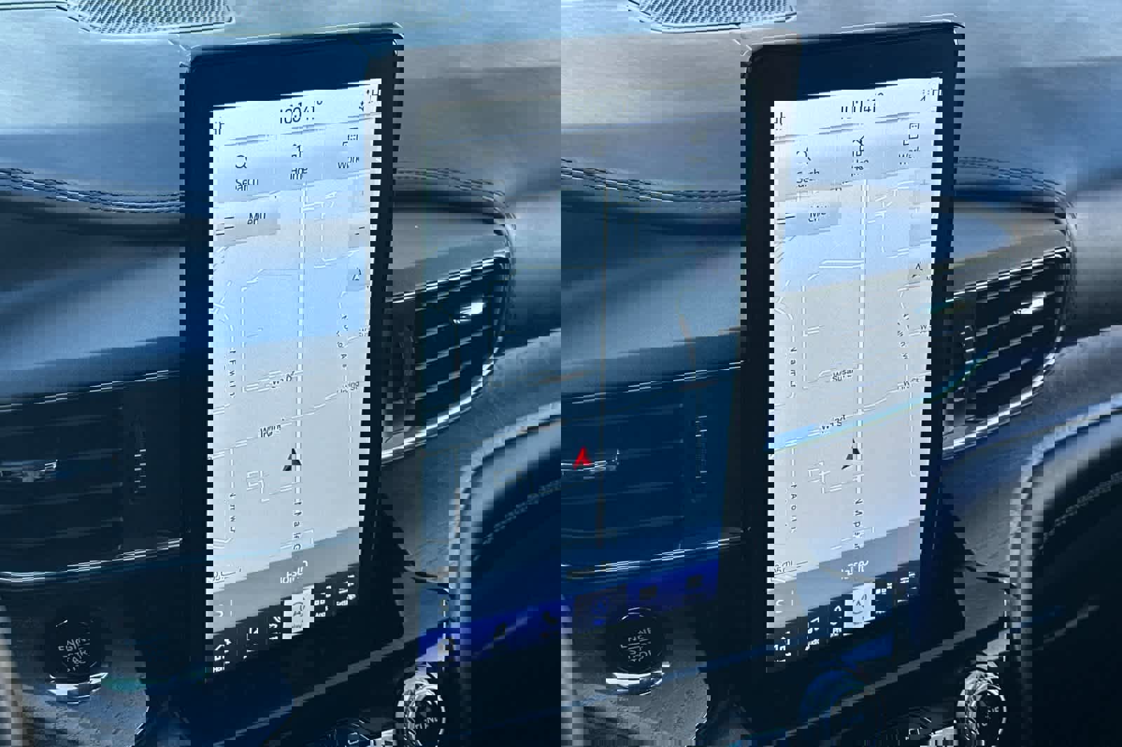 Certified 2023 Ford Explorer Platinum w/ Technology Package image 20