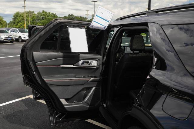Certified 2025 Ford Explorer ST AWD/4WD image 29