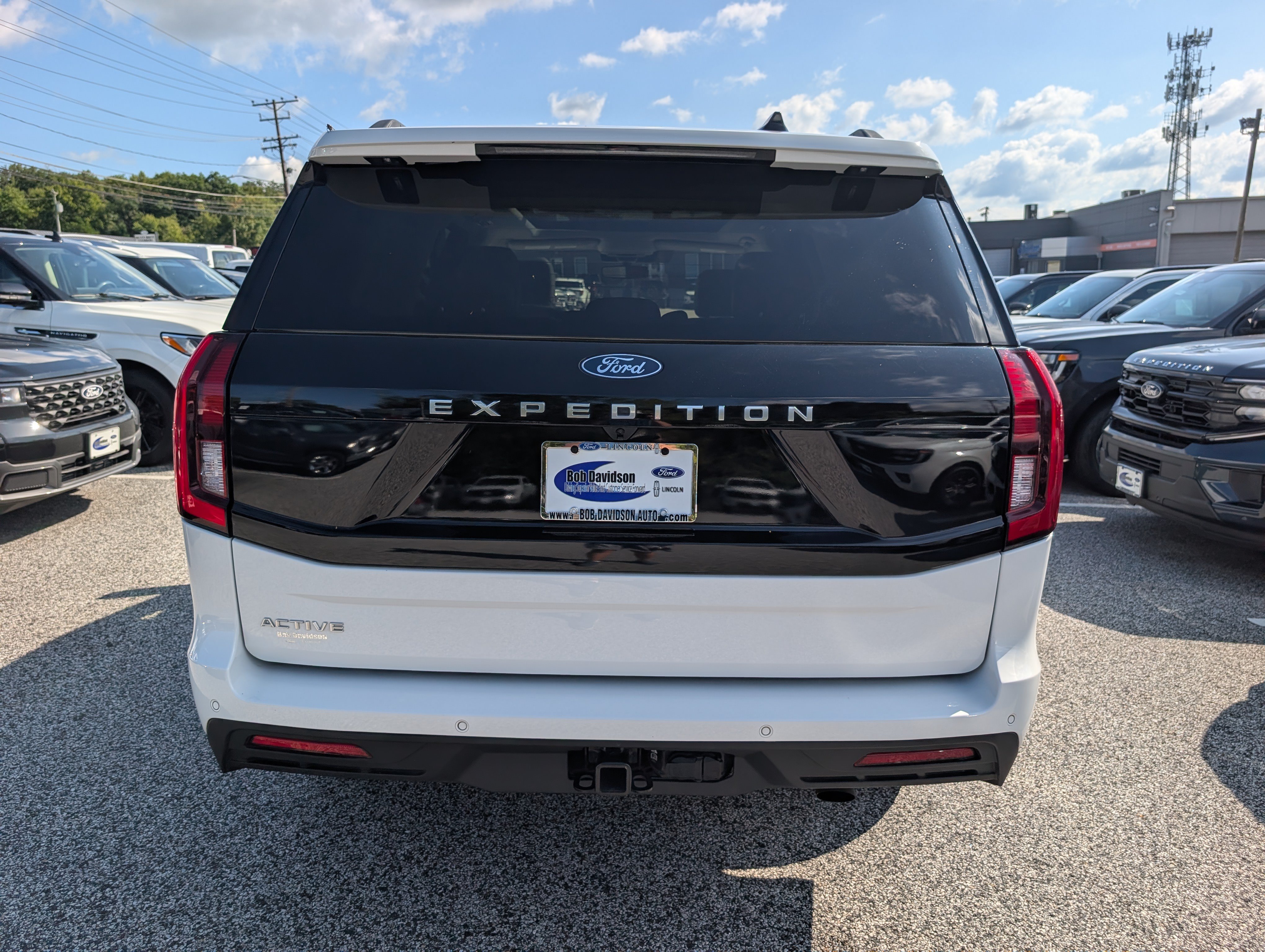 Certified 2025 Ford Expedition Active AWD/4WD image 6