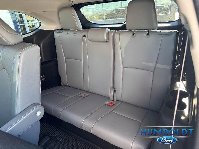 Used 2023 Toyota Highlander Limited AWD/4WD image 28