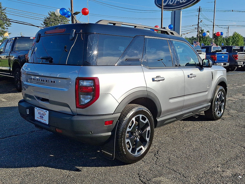 Certified 2023 Ford Bronco Sport Outer Banks AWD/4WD image 31