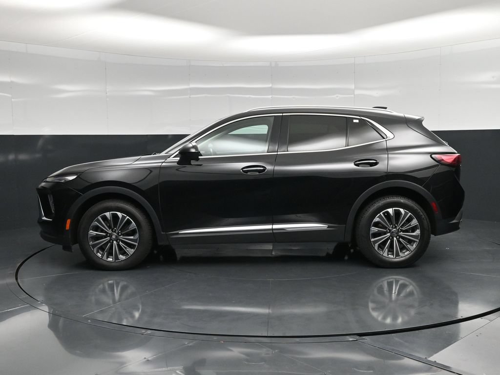 Used 2024 Buick Envision Preferred AWD/4WD image 9