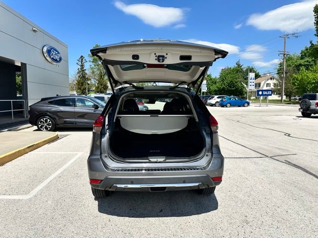 Used 2020 Nissan Rogue SL w/ Premium Package AWD/4WD image 17