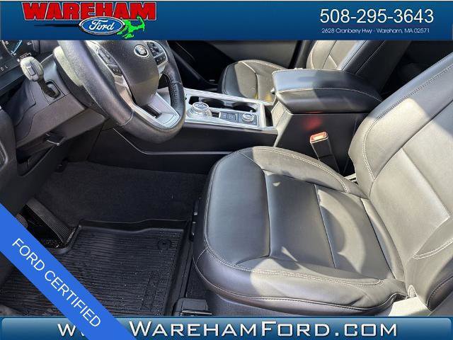 Certified 2022 Ford Explorer XLT w/ Equipment Group 202A AWD/4WD image 35