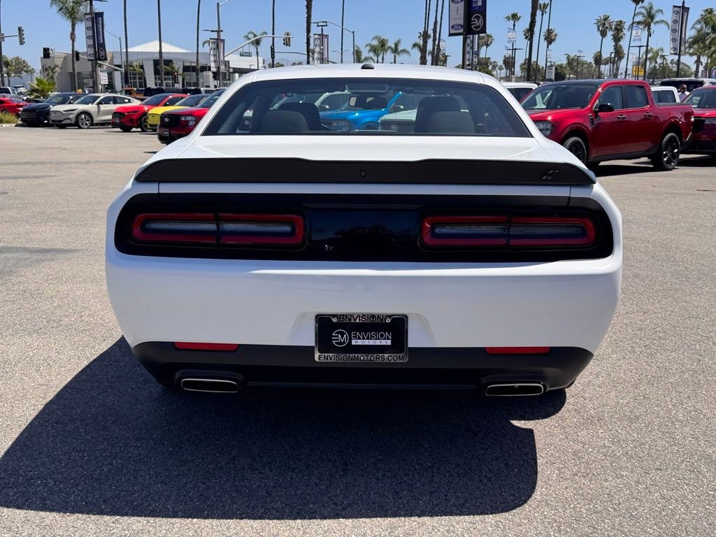 Used 2022 Dodge Challenger GT image 11