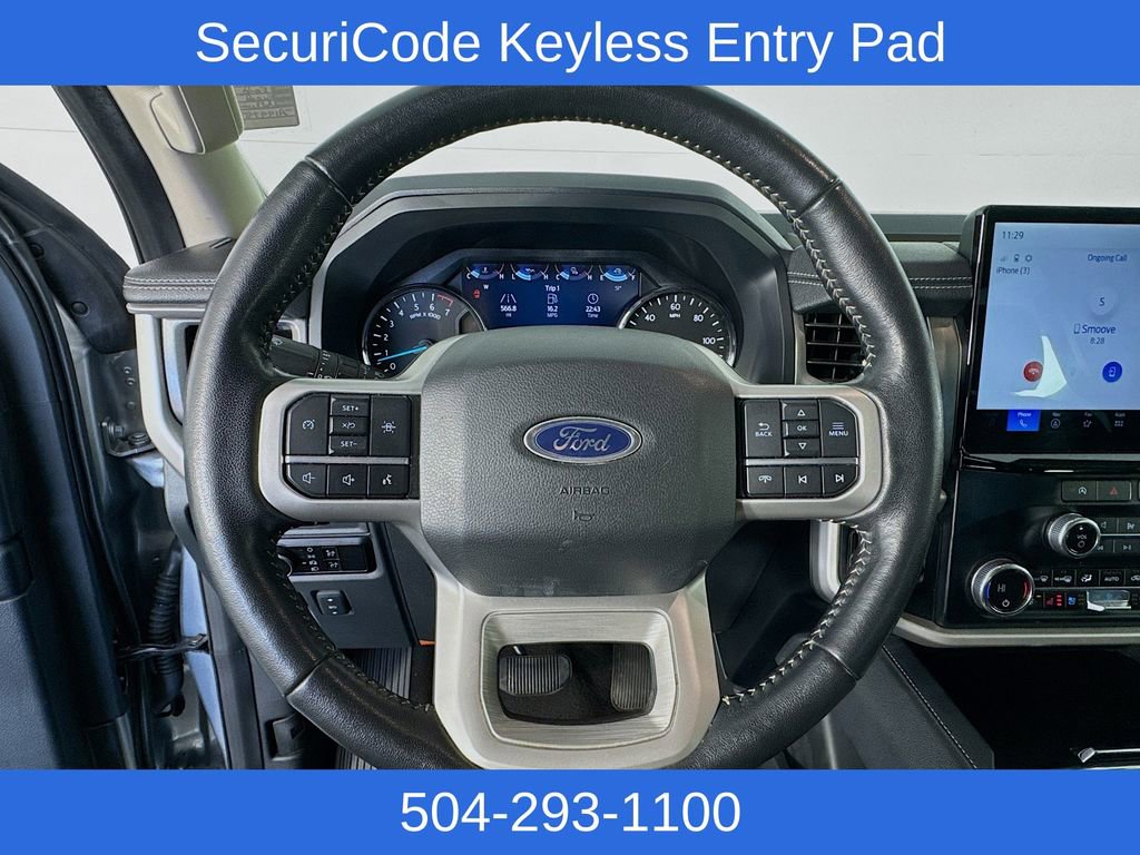 Certified 2024 Ford Expedition XLT image 11