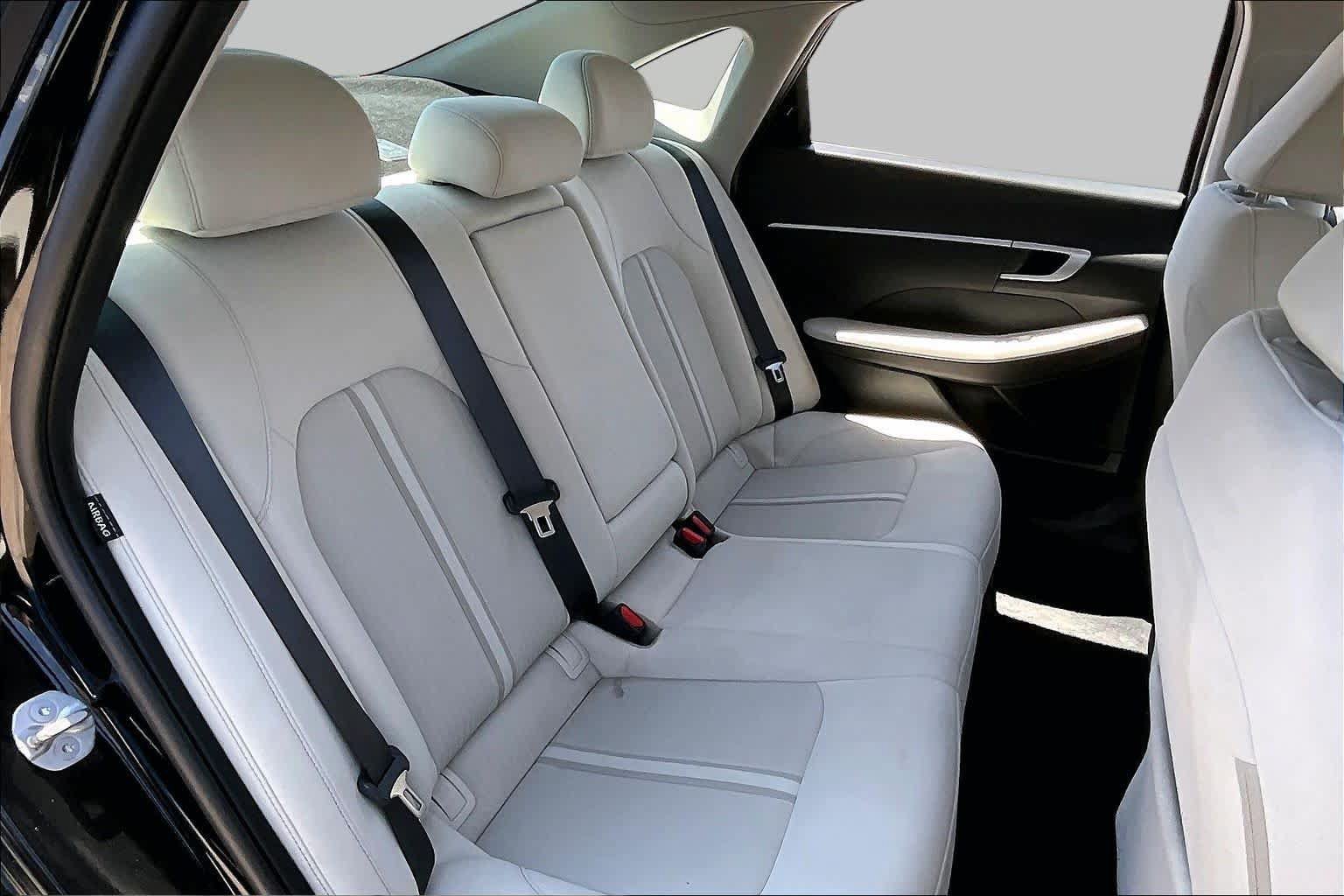 Used 2025 Hyundai Sonata SEL FWD image 18