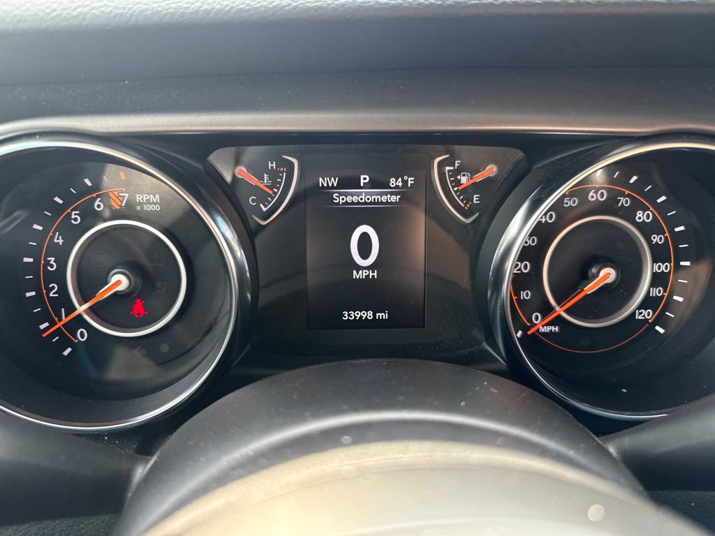 Used 2022 Jeep Wrangler Sport AWD/4WD image 9