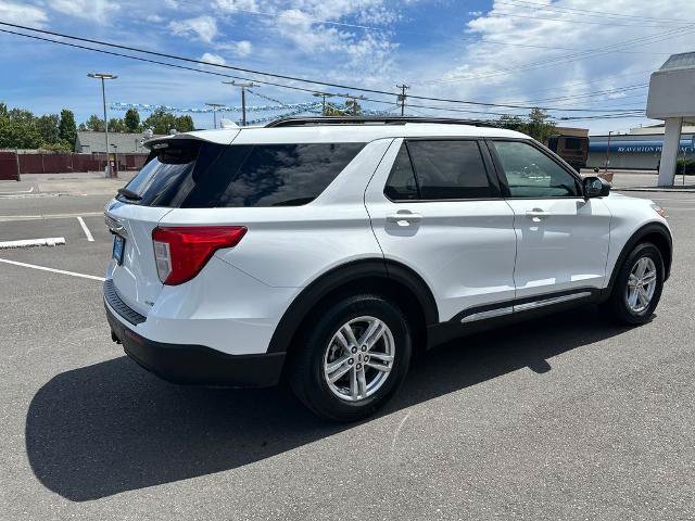 Certified 2020 Ford Explorer XLT w/ Comfort Package AWD/4WD image 7