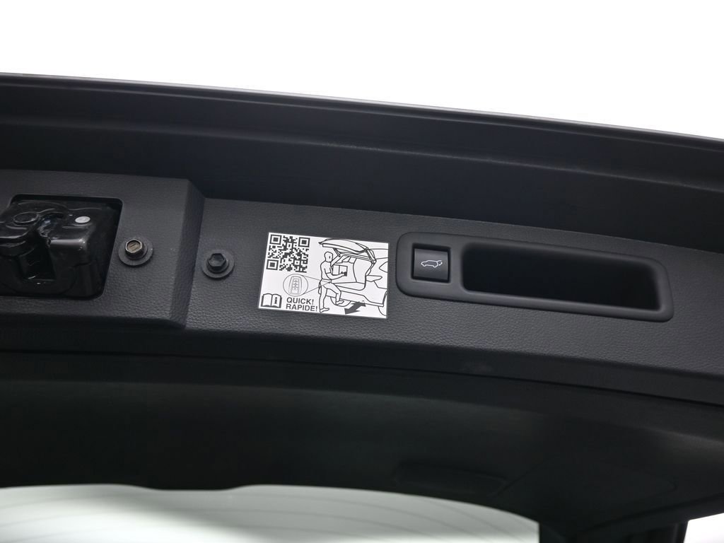 Used 2022 Toyota Highlander Limited image 52