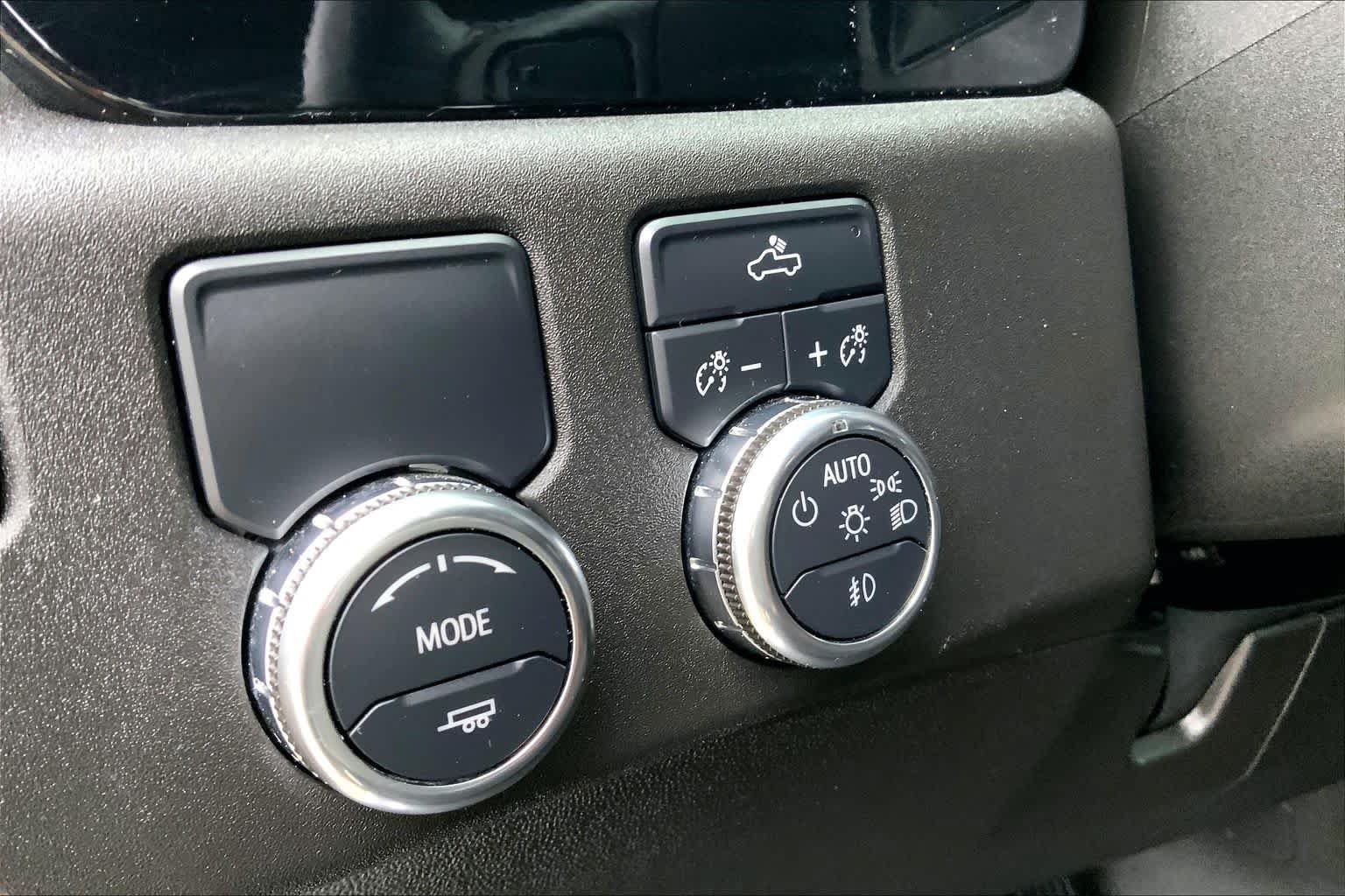 Used 2024 GMC Sierra 1500 Elevation RWD image 35