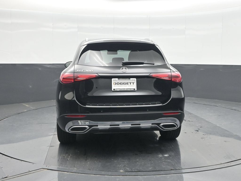 Used 2026 Mercedes-Benz GLC 300 image 17