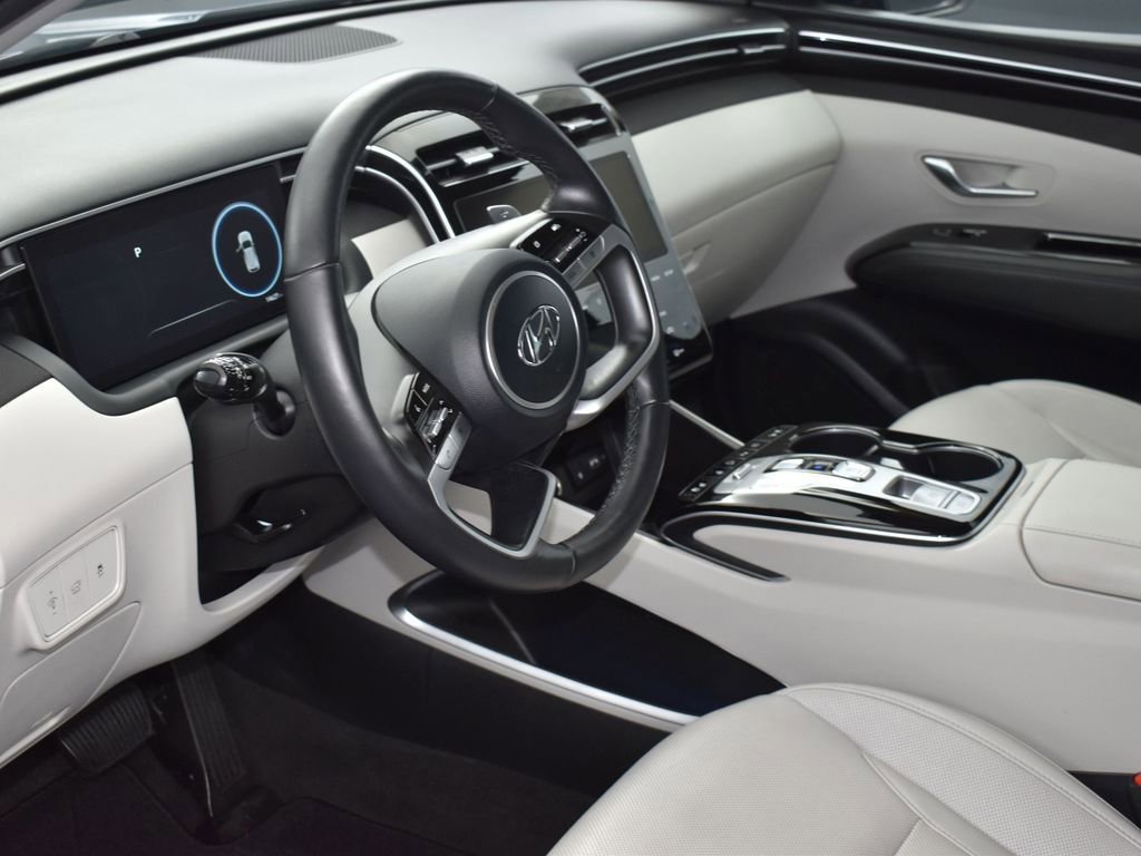 Used 2023 Hyundai Tucson Limited image 9