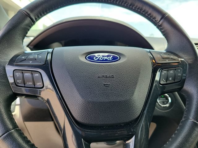 Certified 2018 Ford Explorer XLT w/ Equipment Group 202A FWD image 25