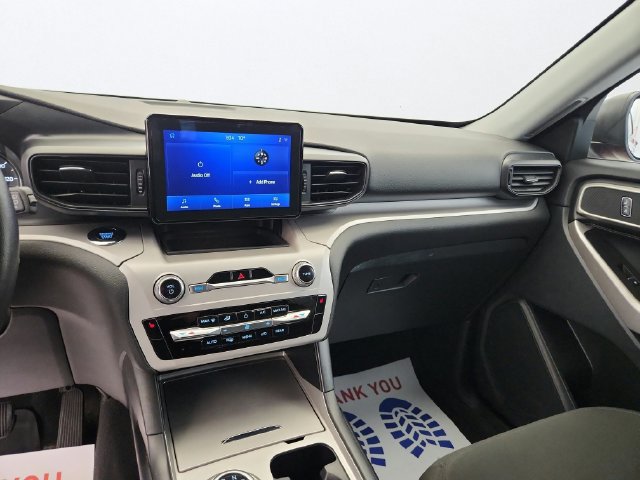Certified 2024 Ford Explorer XLT AWD/4WD image 18