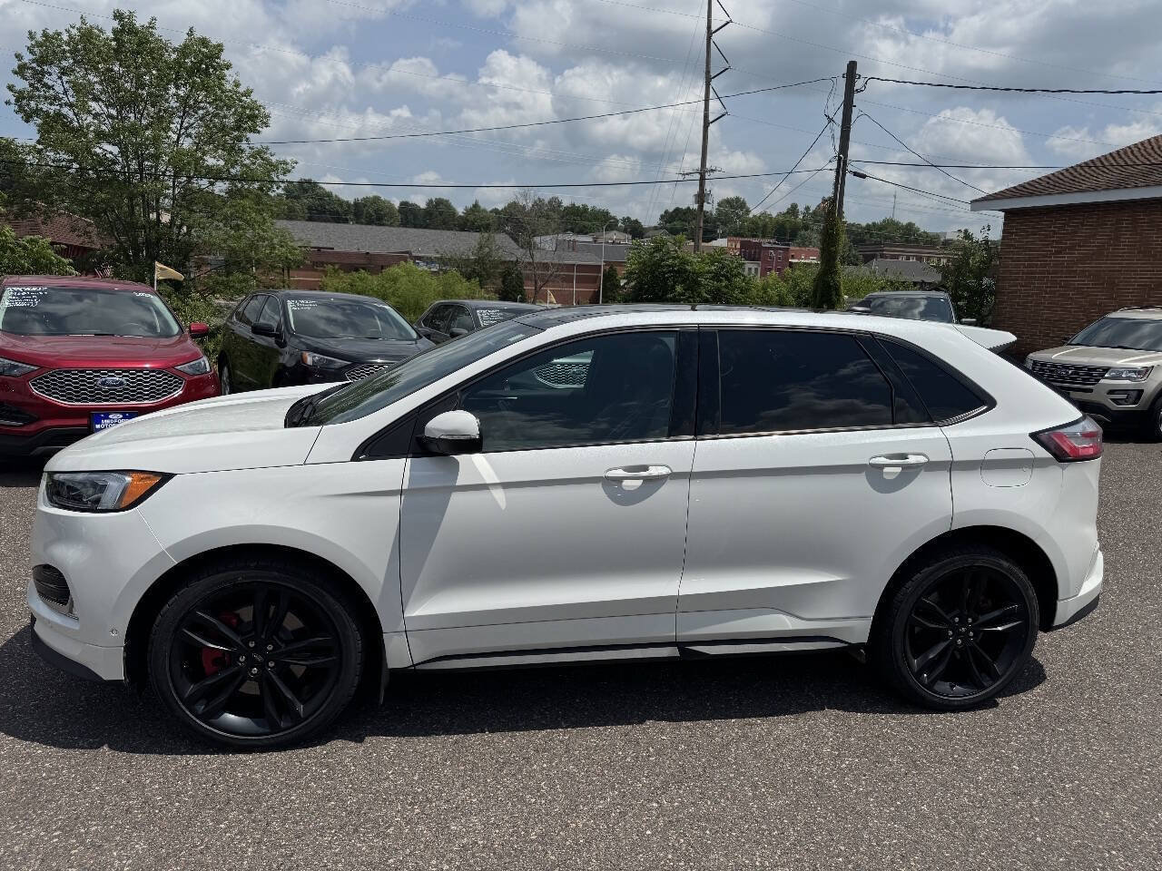 Certified 2022 Ford Edge ST w/ Equipment Group 401A AWD/4WD image 5