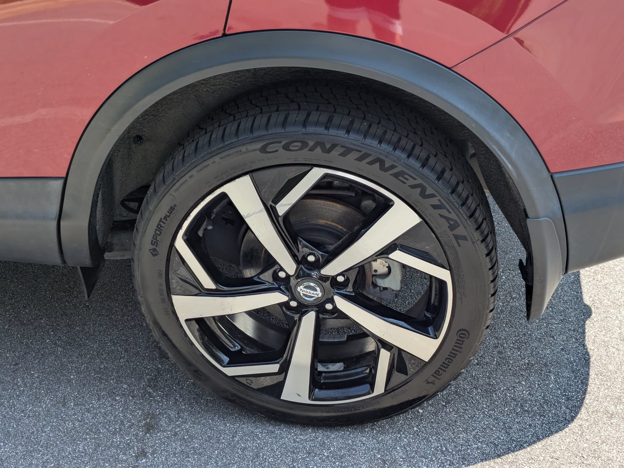 Used 2021 Nissan Rogue Sport SL FWD image 8