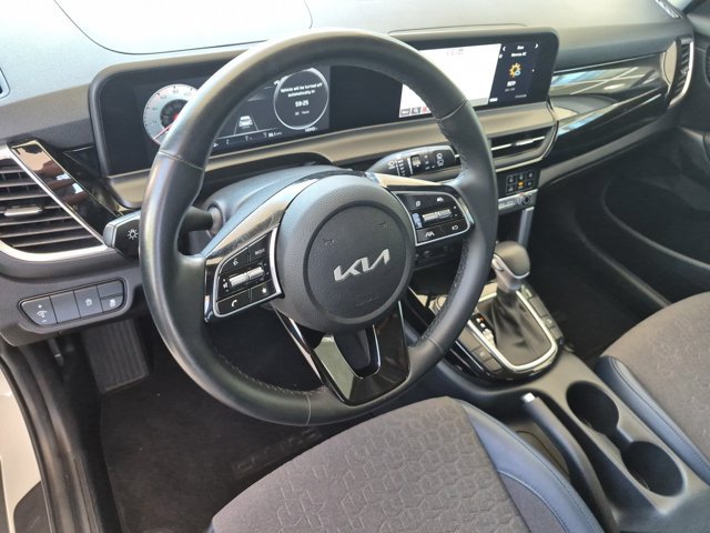 Used 2024 Kia Seltos S FWD image 17