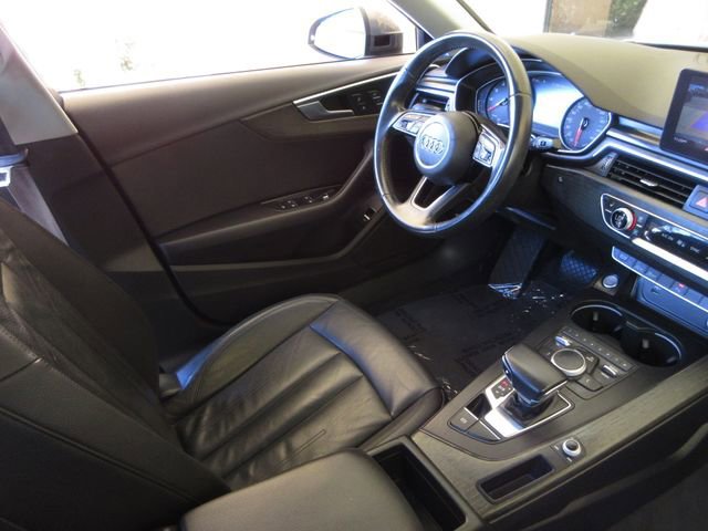 Used 2019 Audi A4 2.0T Premium image 23