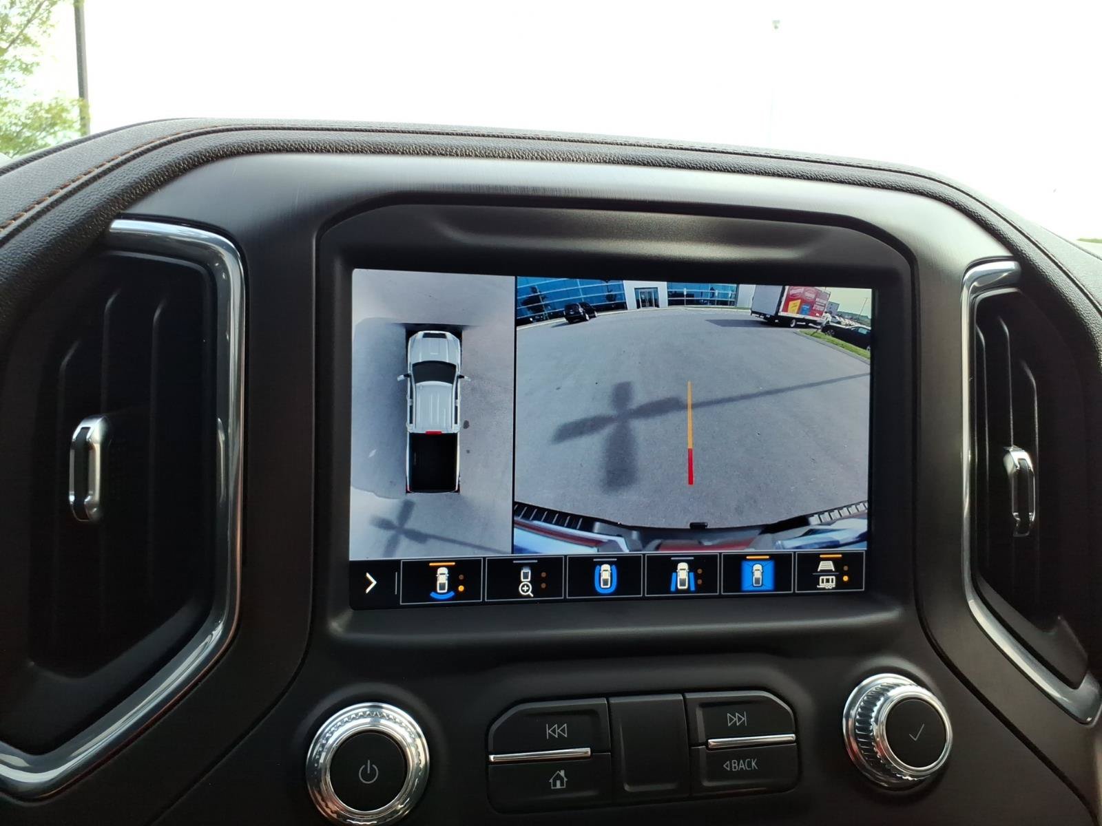 Used 2023 GMC Sierra 2500 AT4 w/ AT4 Premium Plus Package AWD/4WD image 22