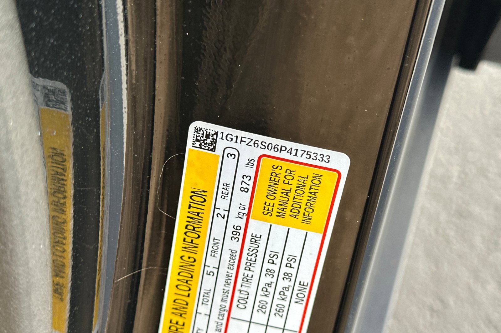 Used 2023 Chevrolet Bolt EUV Premier w/ Redline Edition image 30