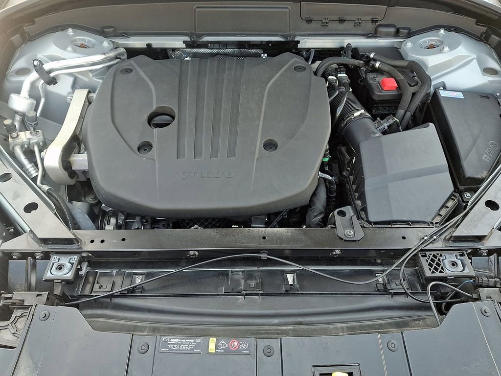 Used 2024 Volvo XC60 B5 Plus w/ Protection Package Premier AWD/4WD image 26