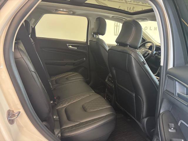 Certified 2024 Ford Edge Titanium w/ Equipment Group 301A AWD/4WD image 9
