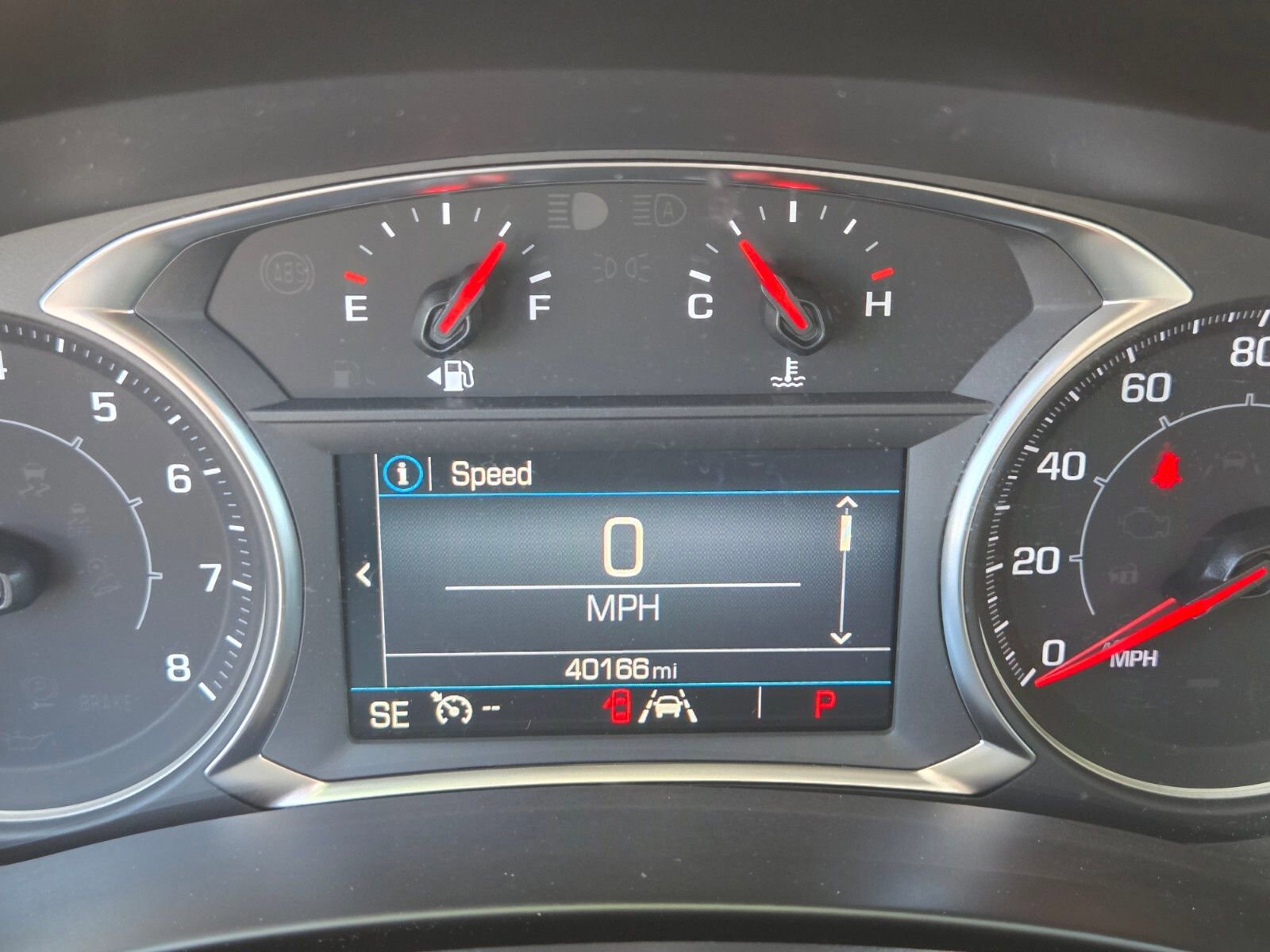 Used 2024 GMC Terrain SLE image 19