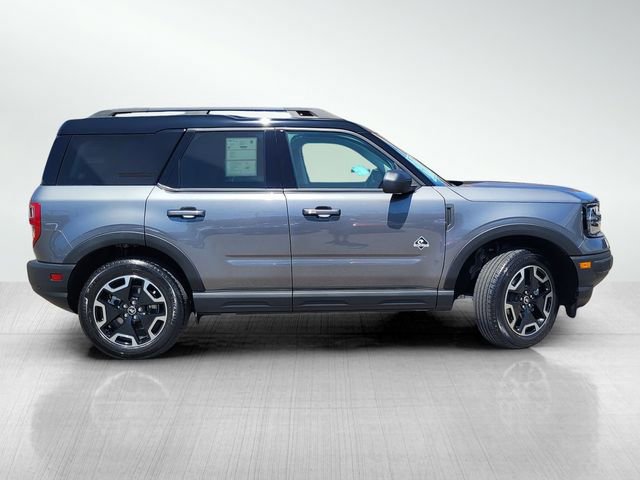 Certified 2024 Ford Bronco Sport Outer Banks w/ Tech Package image 2