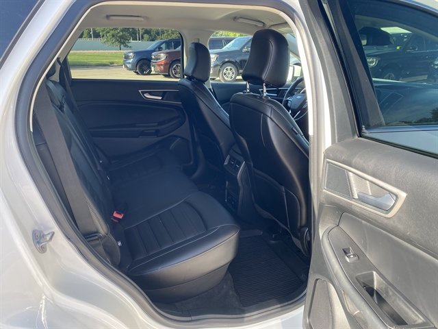 Certified 2024 Ford Edge SEL w/ Convenience Package AWD/4WD image 6