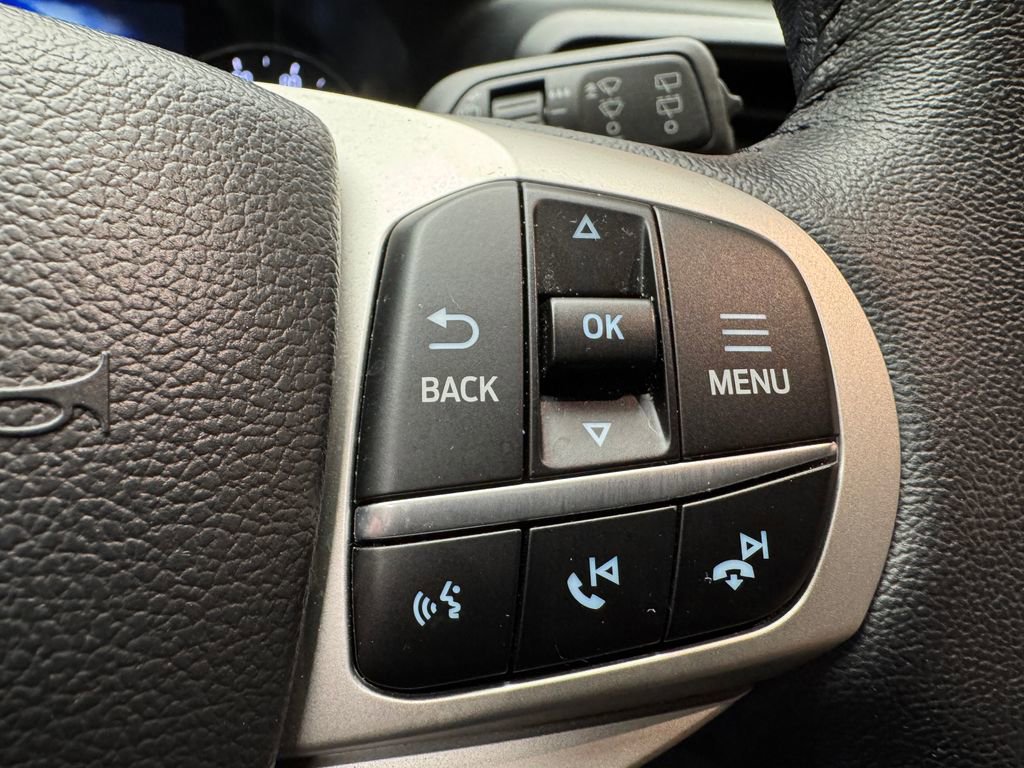 Certified 2023 Ford Explorer XLT AWD/4WD image 16