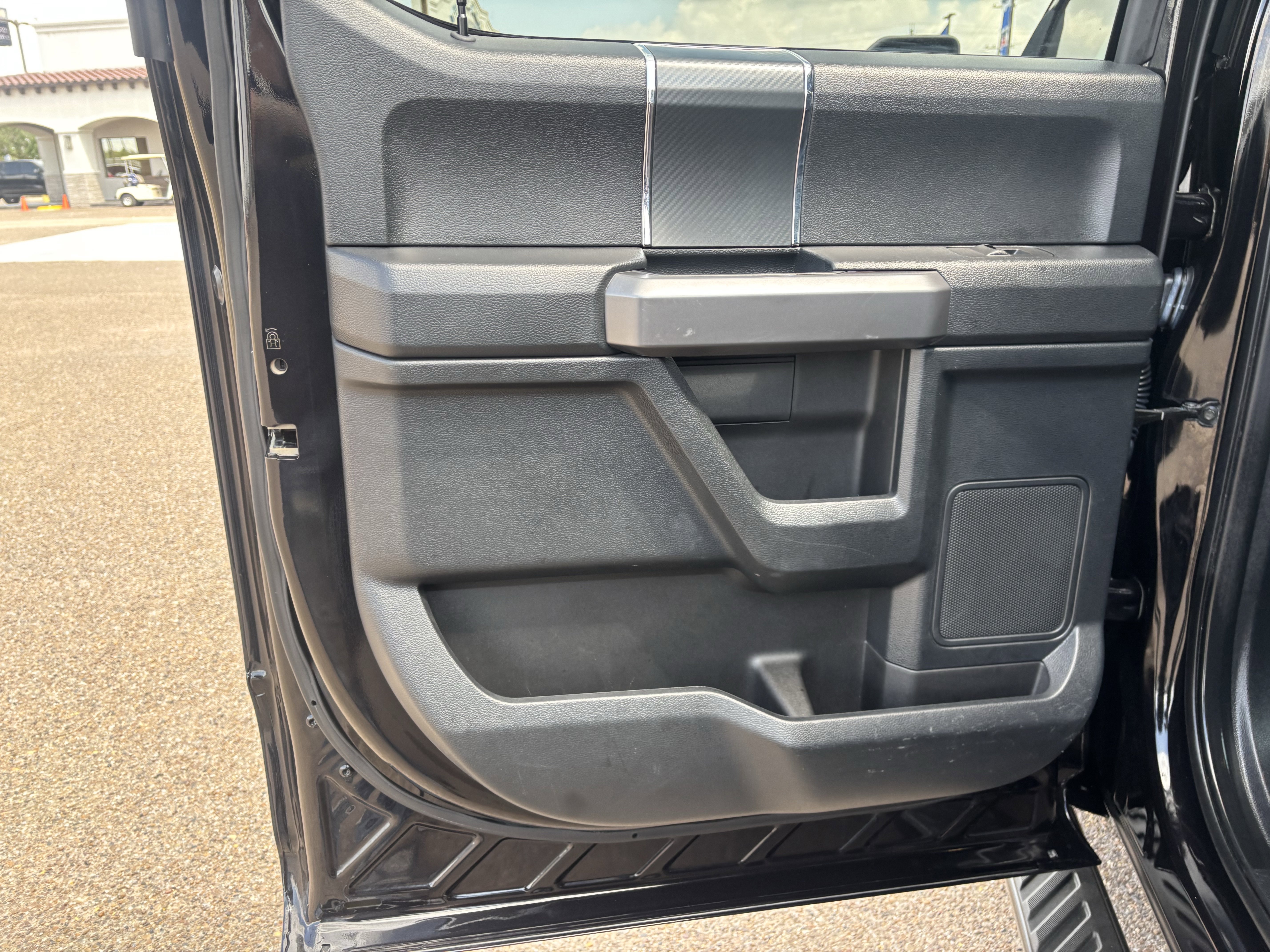 Certified 2020 Ford F150 XLT w/ Equipment Group 302A Luxury image 15