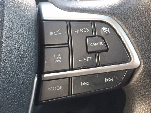 Used 2021 Toyota Sienna LE image 24