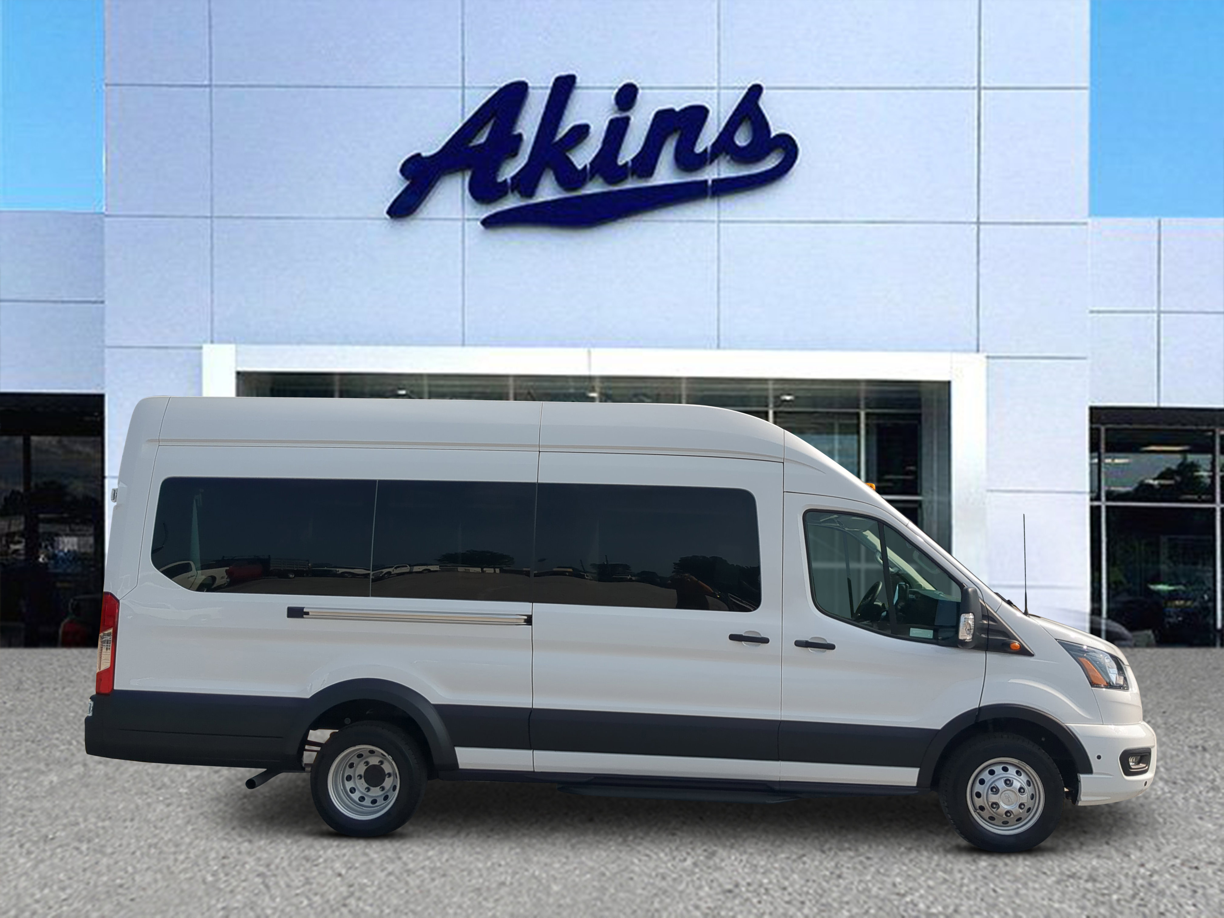 Certified 2025 Ford Transit 350 XLT RWD video 1