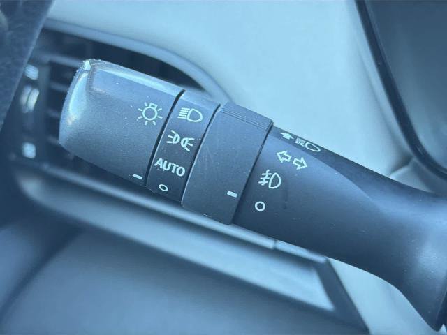 Used 2023 Subaru Outback Premium AWD/4WD image 26